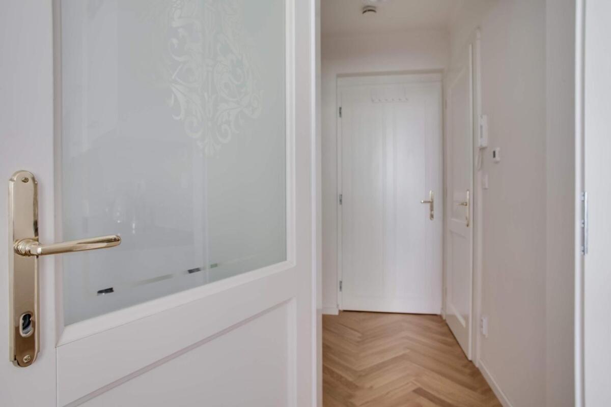 Charming Near The Historic Center * Prague
