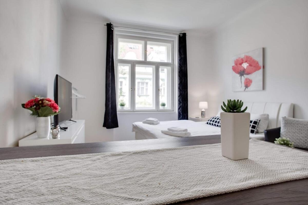 Apartment Charming Near The Historic Center Prague